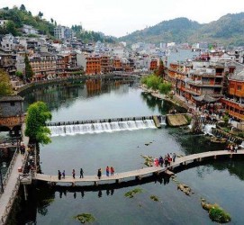 阳江长沙旅游攻略(长沙旅游攻略景点必去二日游)