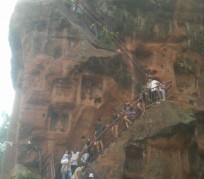 阳江乐山旅游攻略(乐山旅游攻略自由行路线推荐)