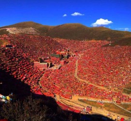 阳江色达旅游攻略(成都到色达旅游攻略)