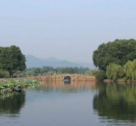 阳江杭州游玩攻略(无锡到杭州游玩攻略)