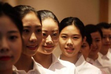 阳江私人伴游招聘 度假区万元月薪招“泳装伴游”