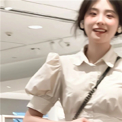 阳江高端纯出女孩雇用(高端名媛定造)奢华游艇豪侈生活月入50W