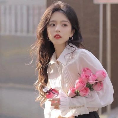 阳江想要应聘去伴游公司上班，但是却不晓得该怎么做