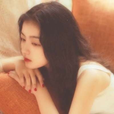 阳江伴游女生赵梦琪的资料