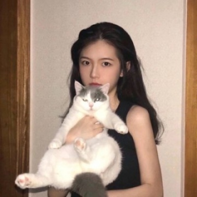 阳江伴游女生杨芃寒的资料