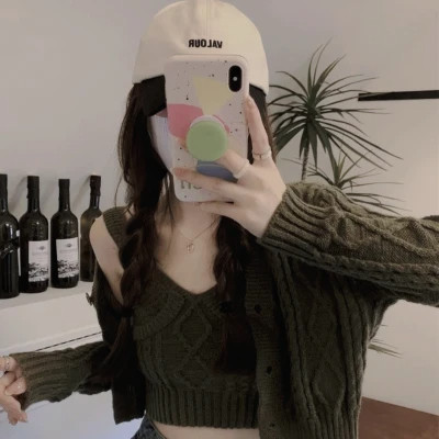 阳江伴游女生海浪轻语者的资料