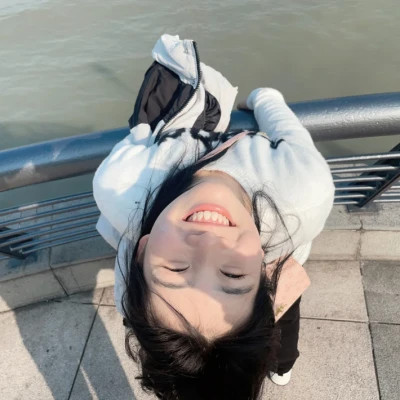 阳江伴游女生李琳洁的资料