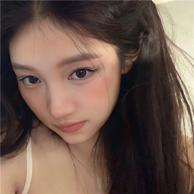 阳江伴游女生张末薇的资料