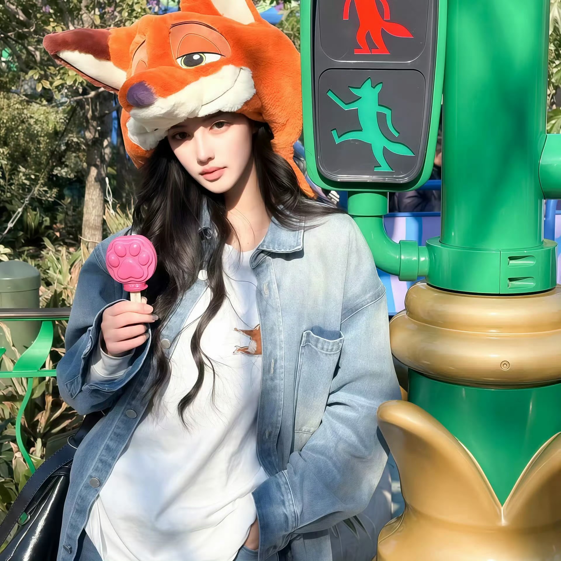 阳江伴游女生 | 屈芷烟的资料